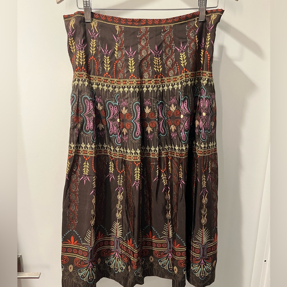 100% Silk Embroidered Midi Skirt - Women's Boho Floral. Size 10 - Picture 2 of 8